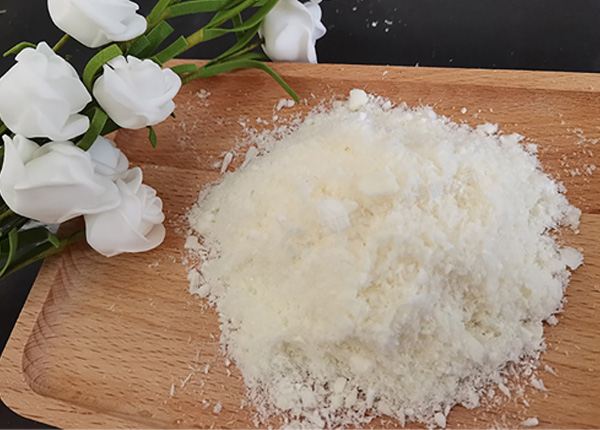 凍干羊奶粉：家用冷凍干燥機凍干加工奶粉應(yīng)用